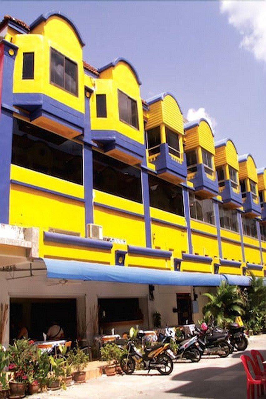 Aquarius Gay Guesthouse & Sauna Patong Екстериор снимка
