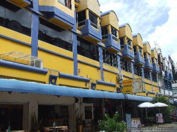 Aquarius Gay Guesthouse & Sauna Patong Екстериор снимка